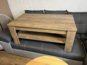 Stolik kawowy 110 60 45cm – jak nowy, kolor dąb, półka 