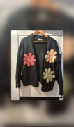 Sweterek czarny 42