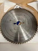 Tarcza drewna tworzyw sztucznych uniwersalna 250 30