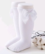 Skarpetki dla niemowląt 6-12msc białe 
