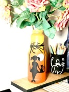 Wazon butelka ręcznie malowana kot hustawka natura