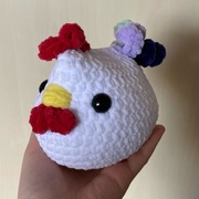 Kogut na szydełku, maskotka, pluszak.