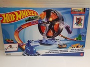 HOT WHEELS tor wyscigowy auto opona 