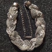 Naszyjnik ręcznie robiony  z pasmanterii