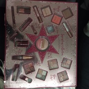 Sunkissed Superstar Colection zestaw do makijażu .