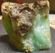 Minerał szlachetny Chryzopraz 107g