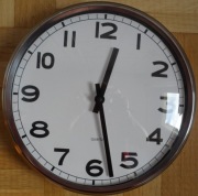 IKEA PUGG Zegar ścienny, stal nierdzewna, 32 cm