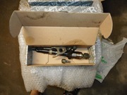 Wtryski Desno do silnika 2,0 d4d Toyota  RAV4  II z 12.2005 r.