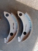 Szczęki hamulcowe Andoria c330 jedno koło 