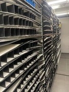 Segregatory A4 czarne, czerwone ,uzywane ,jak nowe