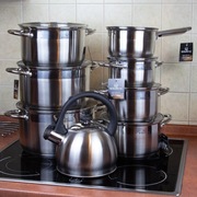 DUŻY ZESTAW GARNKÓW SREBRNYCH PREMIUM Z CZAJNIKIEM 14 EL. KLONBERG