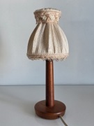Stylowa lampka nocna, vintage z lat 60/70, drewno teak