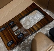 Panel drewniany dekor drewno Mercedes W126 przełączniki szyb kompletny