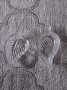 Popielniczka porcelanowa w kształcie liscia