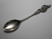 Piękne stara  łyżeczka  do cukru , srebro , oryginał !