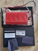 Portwel na pasku Prada Cherry 