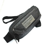 Saszetka na pas DISORDER Nerka Pas biodrowy Czarny