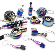 Brelok mini części samochodowe brelok motoryzacyjny chromowany neonowy