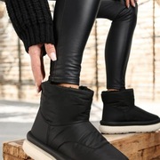 Wodoodporne śniegowce czarne z futrzanym wnętrzem 