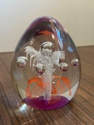 Śliczna szklana ozdoba przycisk do papieru