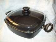 Kwadratowa patelnia lub brytfanna z pokrywką marki - PYREX - LOTAN