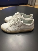 Sneakersy Axel Arigato