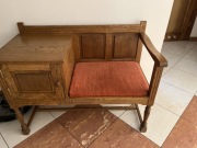 Siedzisko dębowe z  szafką 