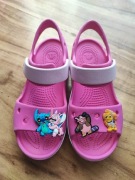 Sandały dziewczęce crocs J1 32/33 + przypinki 