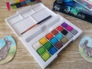 Akwarele w plastikowym pudełku, 18 kolorów+pędzelek, używane  