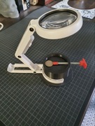 Lupa z podstawką 5x/11x, 8 LED regulowana do czyszczenia monet guzików 