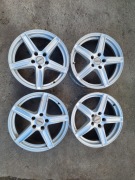 Felgi Aluminiowe Dezent Audi Vw Skoda Seat 5x112 ET40 7jx17" centrujący 57