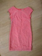 Koralowa prosta sukienka do kolana vissavi 36 S