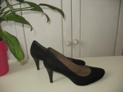 Czarne szpilki firmy Ecco, rozmiar 37