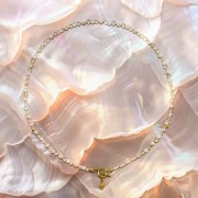 Naszyjnik z krzyżykiem i medalikiem ACQUA E SOLE, kryształ górski, srebro