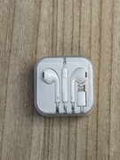 Wired Lightning Earphones for iPhone