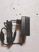 Zasilacz wtyczkowy 12V 700mA DC 5.5/2.1 cilc