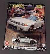 Hot Wheels Premium - Nissan Skyline GT-R (BNR32)