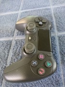 Pad do konsoli PS 4