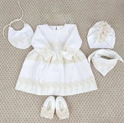 Ubranko do chrztu dla dziewczynki rozmiar 74 na 6 miesięcy 