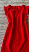 Piękna czerwona sukienka