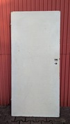 Drzwi białe lewe 90 używane do warsztatu na budowę
