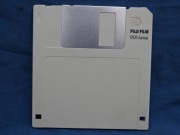 Dyskietka 3,5" 2HD 1,44 MB używana kolor szary 1 szt.