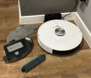Odkurzacz automatyczny robot sprzatajacy  ETA Navaggio jak Roomba ironom