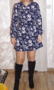 Sukienka w kwiaty UK