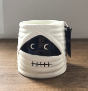 Świeca sojowa Martha Stewart Hallows Eve mumia