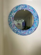 Lustro z betonu dekoracyjnego