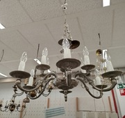 Żyrandol dwupoziomowy srebrny metalowy stylowy