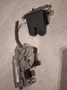 Zamek dociąg klapy skoda karoq 