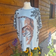 Damska bluzka z cekinami - tygrys 4XL/5XL  mix kolorów