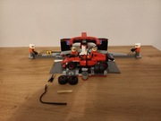 Zestaw LEGO City F1 Pit stop i mechanicy z bolidem Ferrari